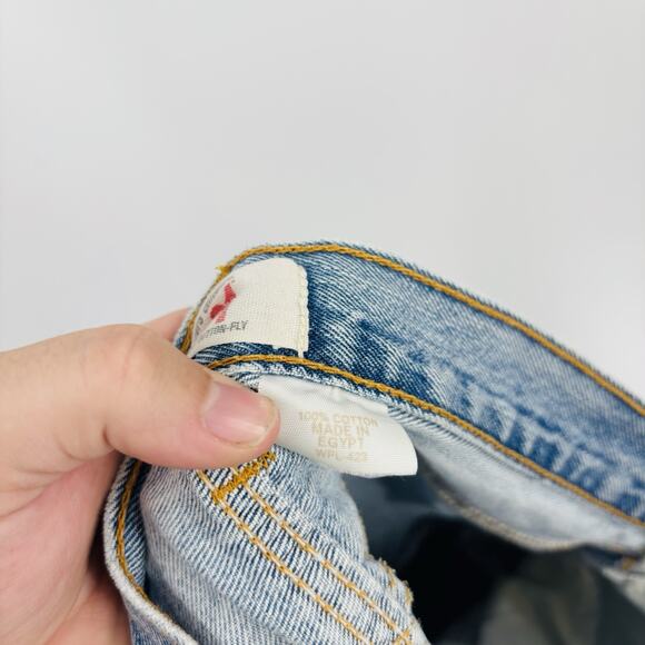 Levis 501 Jeans Mens 36 X 30 Button Fly Straight Leg Medium Wash Blue Denim - Picture 6 of 10